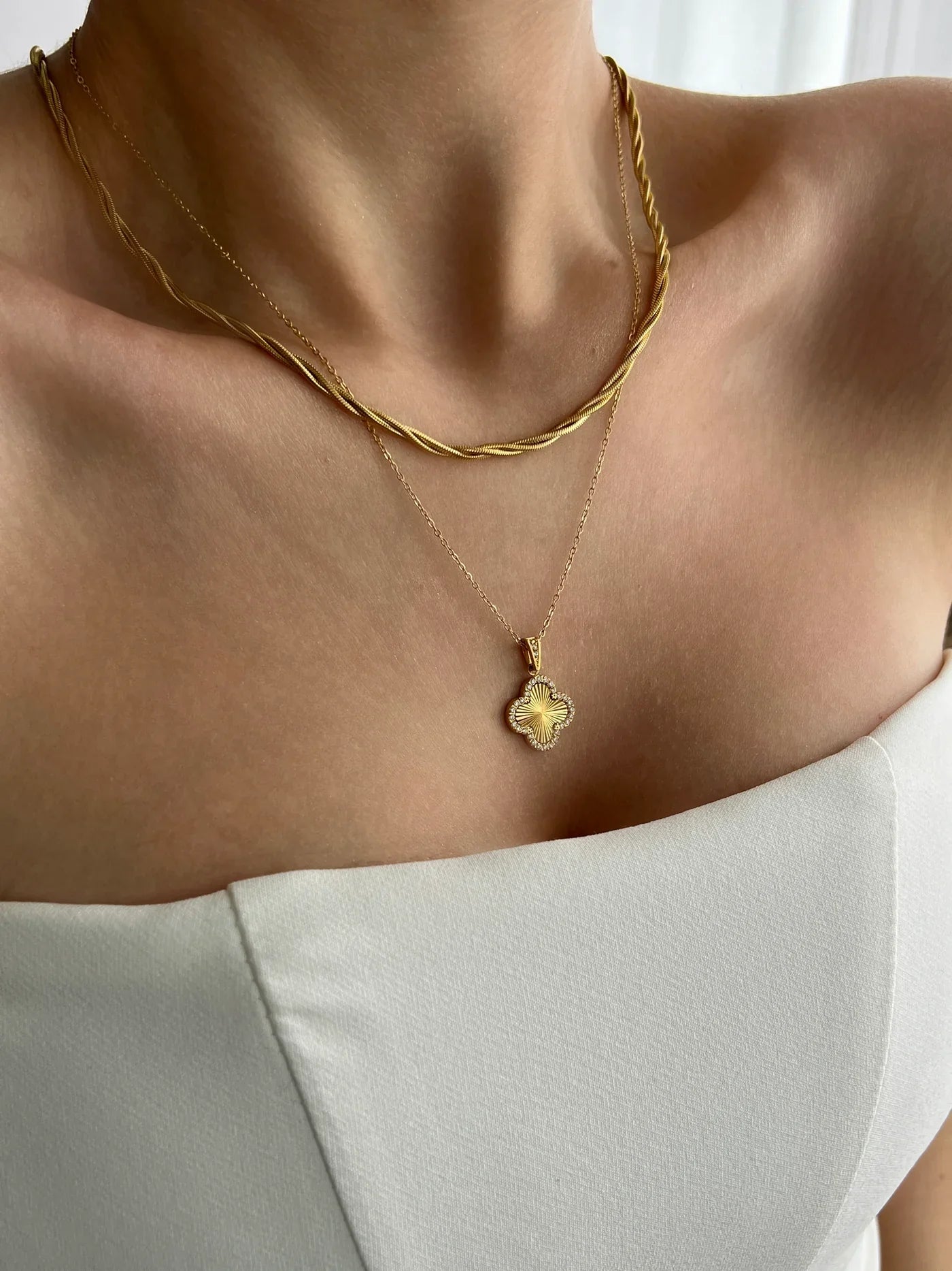 Terysa Clover Necklace