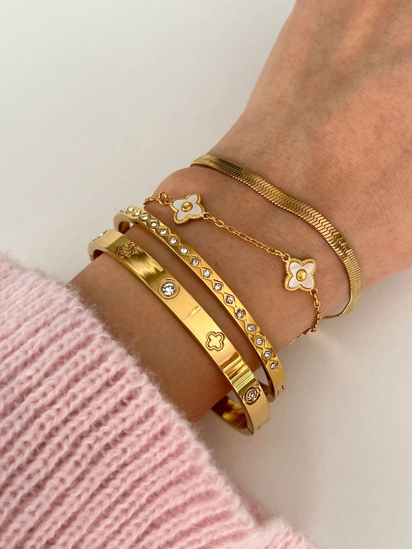 Elina Clover Bracelet