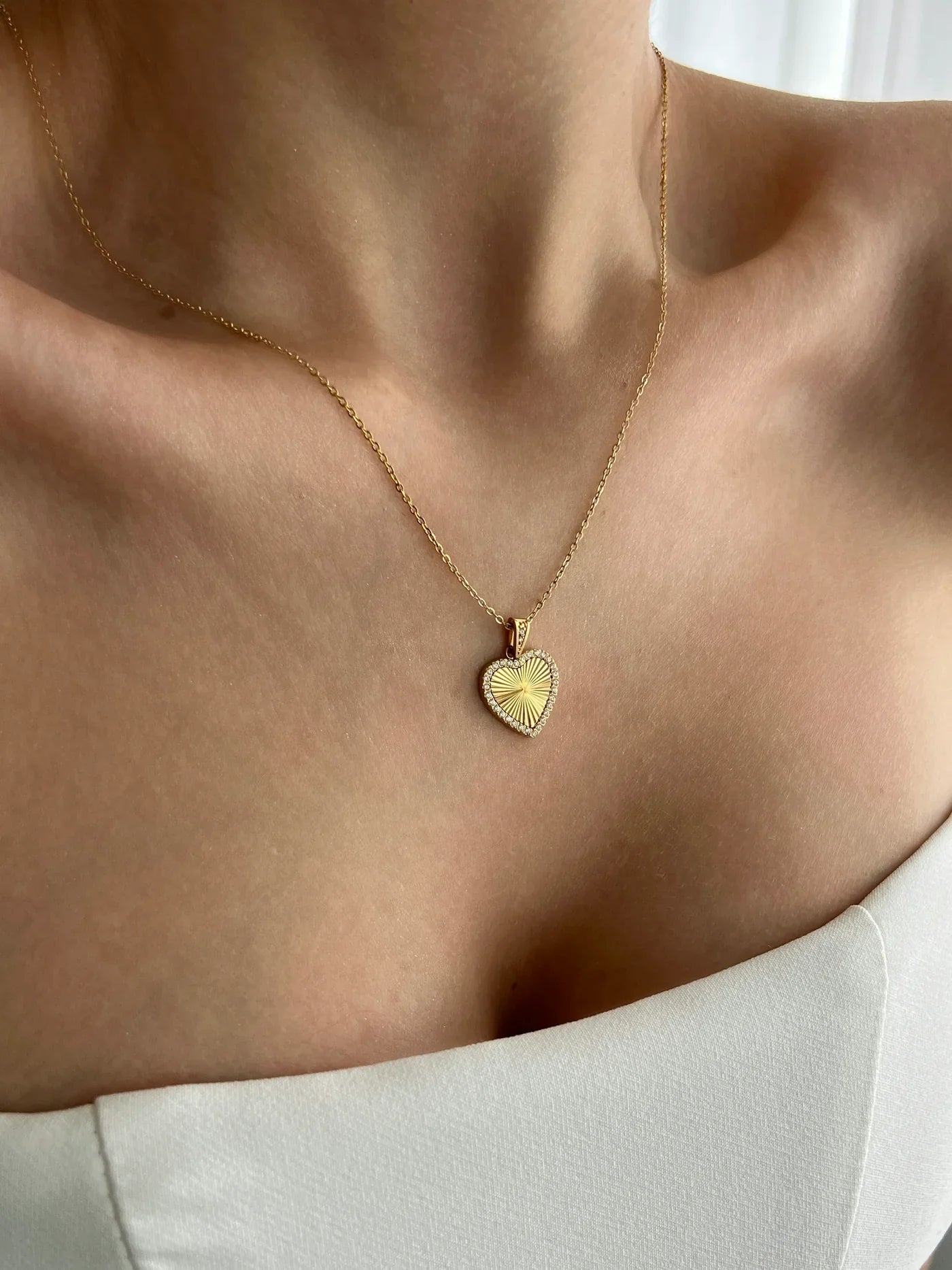 Nuvana Heart Necklace