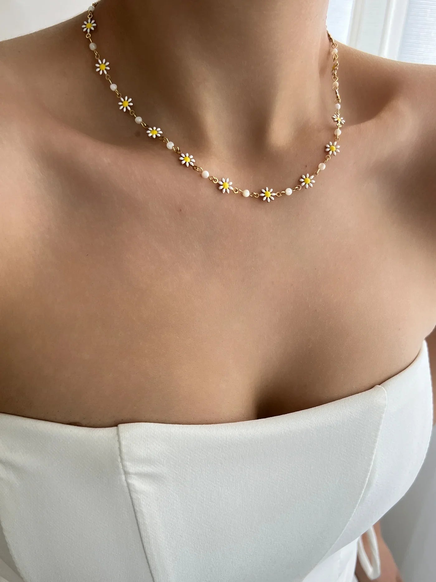 Daisy Necklace