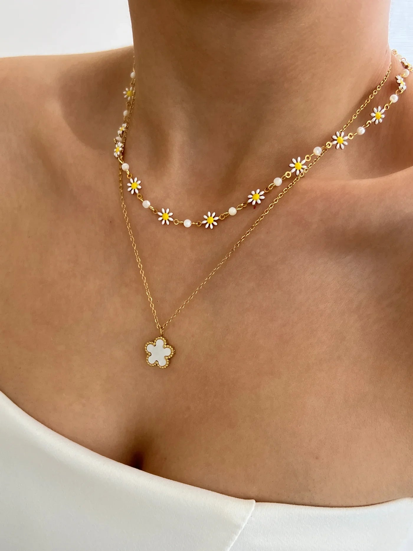 Daisy Necklace