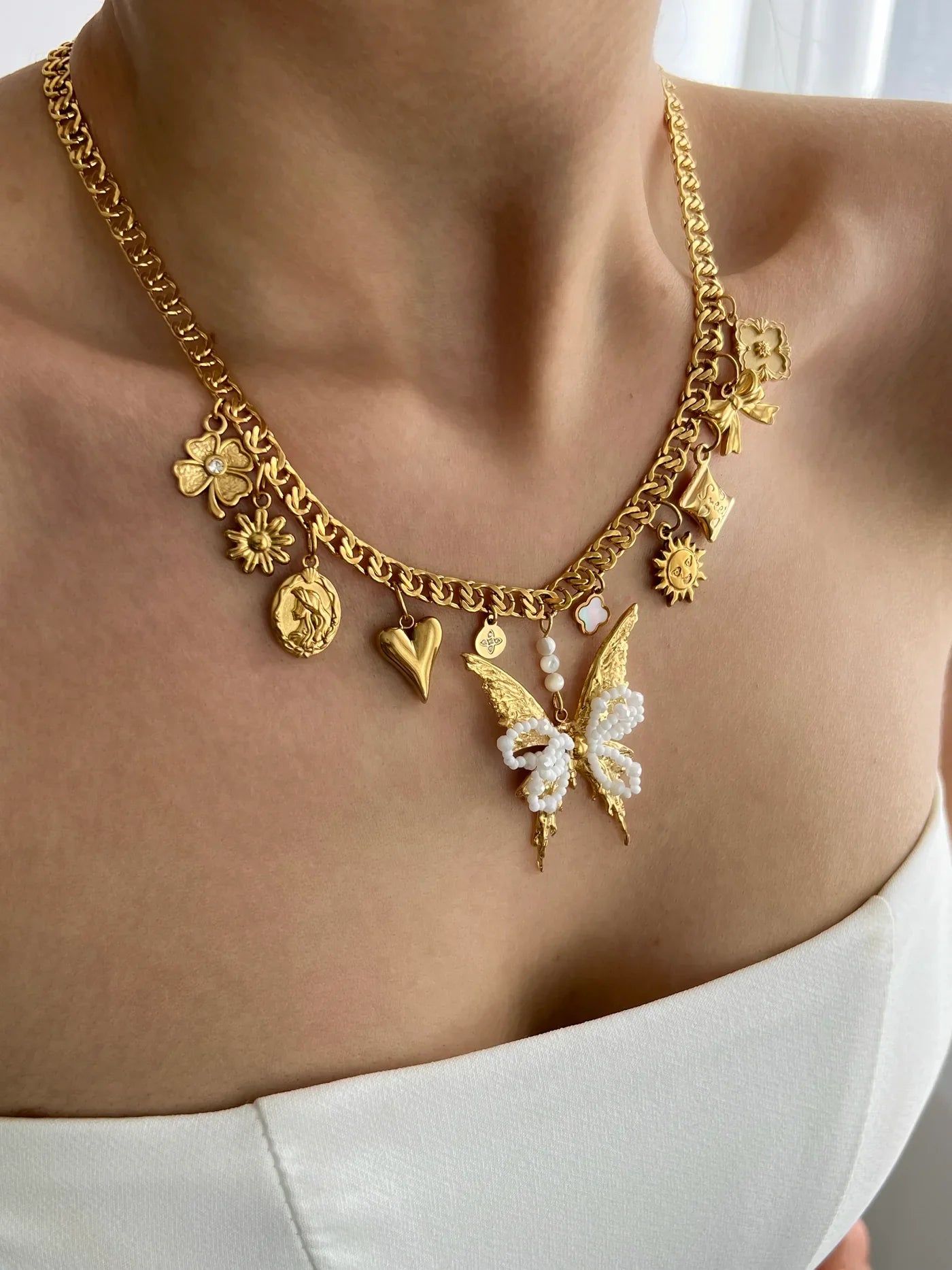 Flutter Butterly Charm Necklace