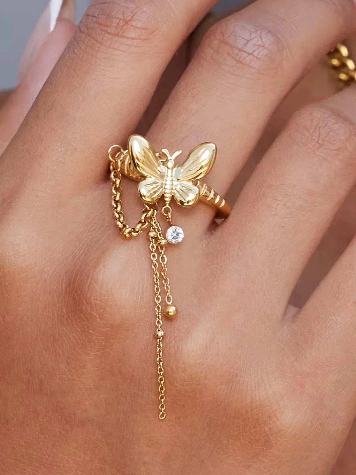 Lumora Ring