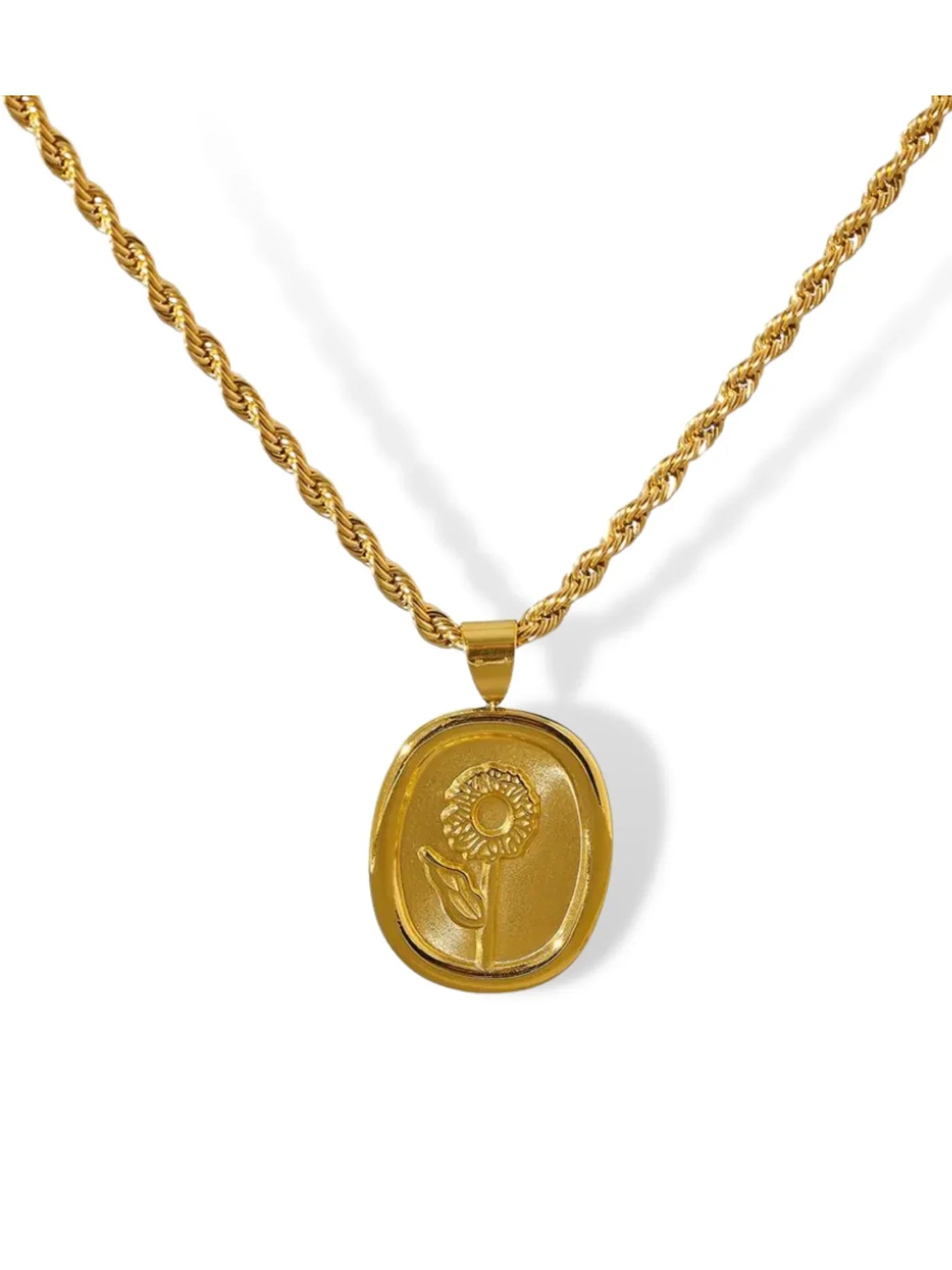 Sanah Pendant Necklace